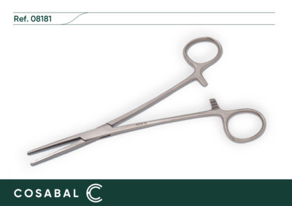 Pinza hemostática 180 mm.